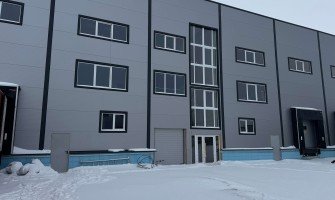 Cкладський комплекс з побутовими приміщеннями загальною площею 8844 м кв