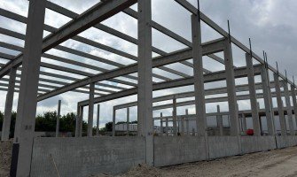Нове будівництво складської будівлі