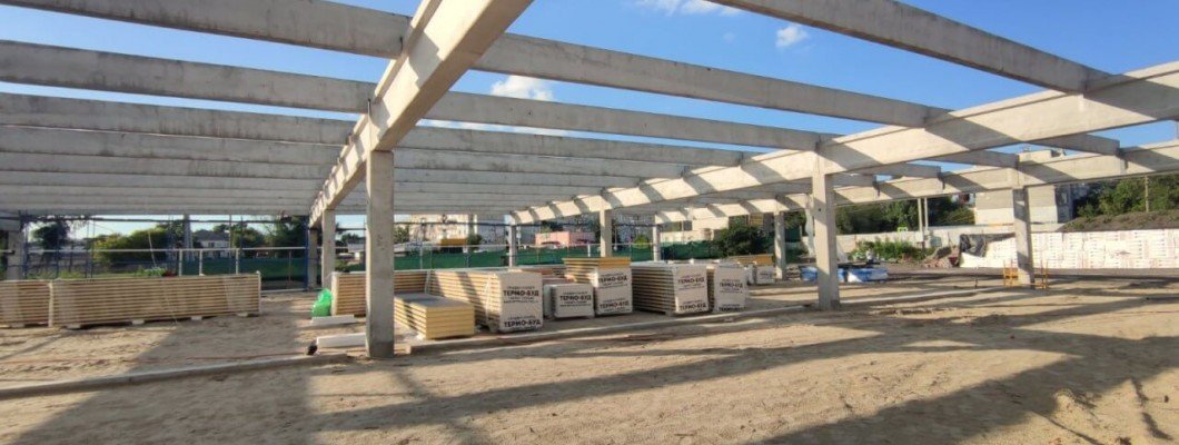 Нове будівництво торгово-офісної будівлі площею 1512 м.кв Нове будівництво торгово-офісної будівлі площею 1512 м.кв