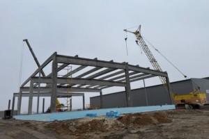 Промислово- складські корпуси площею 4032 м.кв