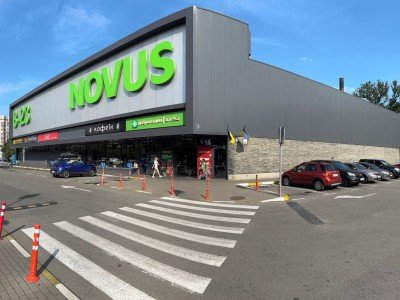 Супермаркет Новус. Двері,фасади,композит