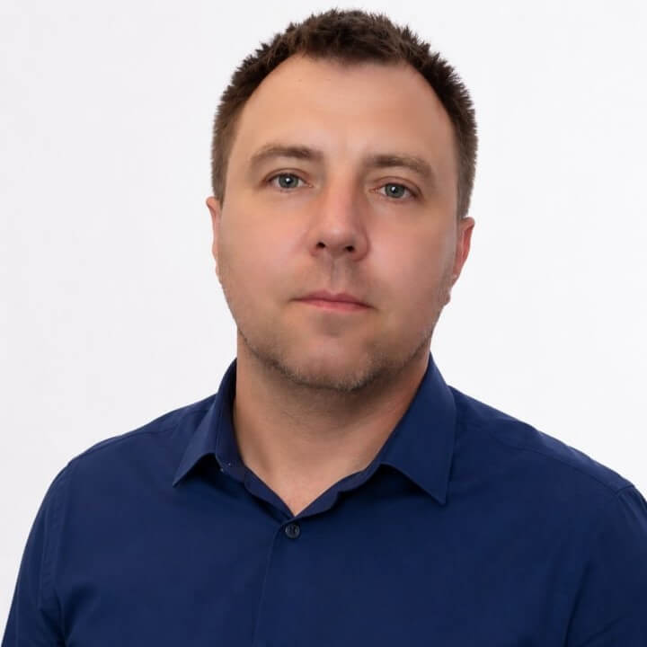 Майстер столярного та брикетного цеху
Даницький Андрій Юрьевич